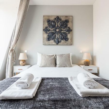 Rossio Penthouse Three-Bedroom Apartment W/ River View And Parking - By Lu Holidays Lisboa Екстериор снимка