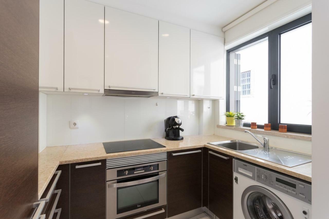Rossio Penthouse Three-Bedroom Apartment W/ River View And Parking - By Lu Holidays Lisboa Екстериор снимка
